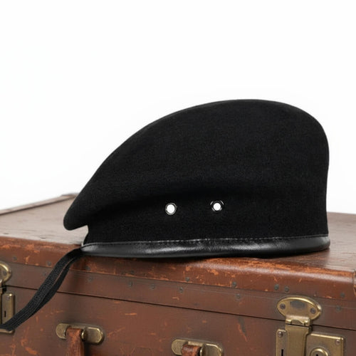 Baret van wolmix — NAALDWIJK